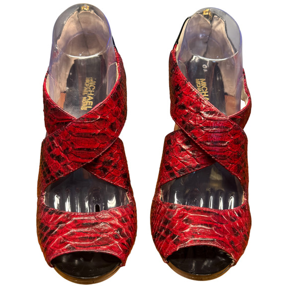 MICHAEL KORS Berkley Womens 9.5 Red Black Snakeskin Texture Heel Sandal Open Toe - Picture 8 of 13